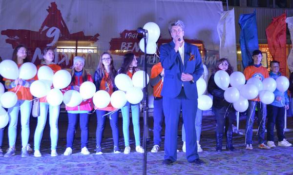 Вечерняя программа для жителей Заволжского района, посвященная Дню Победы в Великой Отечественной войне 1941-1945 г.г.