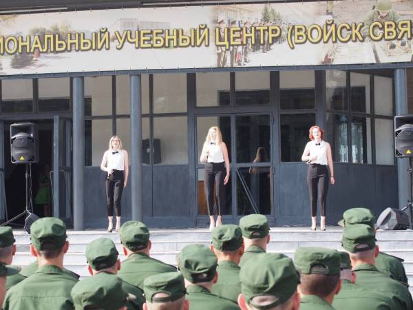 Концертная программа &laquo;Присяге воинской верны&raquo;
